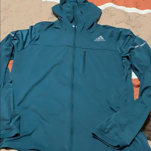 Top - Picture 2 of 4